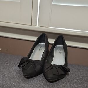 Elegant Black Women's Shoes